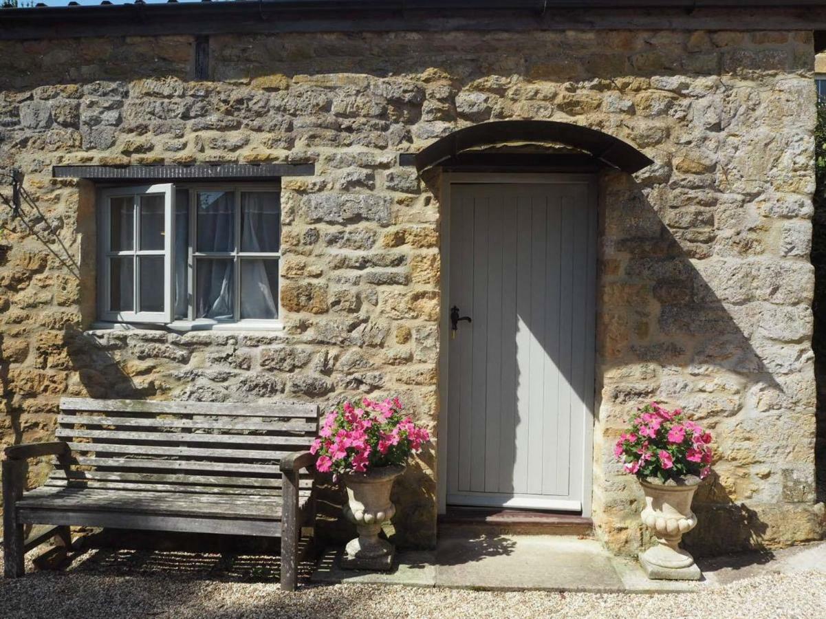 Holly House Bed & Breakfast Ebrington Exterior photo